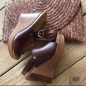 Lola Sabbia for Eric Michaels Brown Leather Wedges